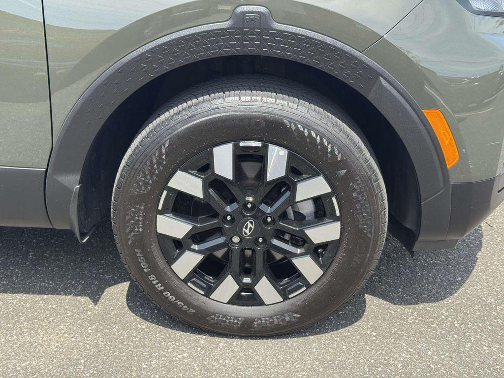used 2025 Hyundai SANTA CRUZ car, priced at $29,386