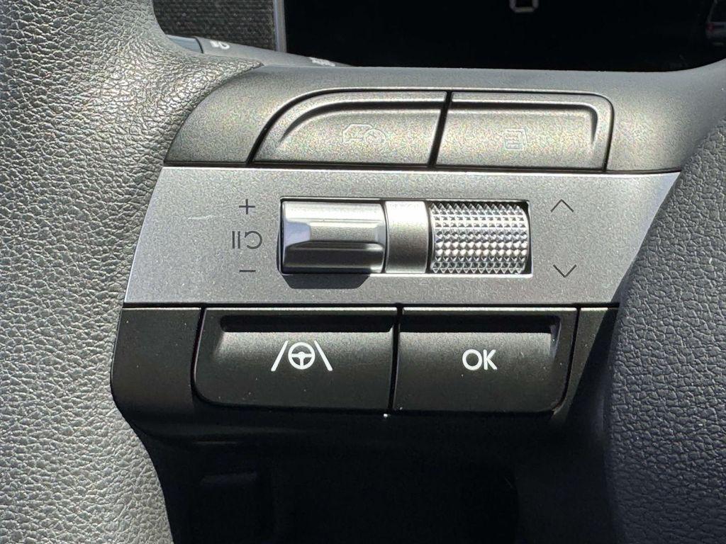 used 2025 Hyundai SANTA CRUZ car, priced at $29,386