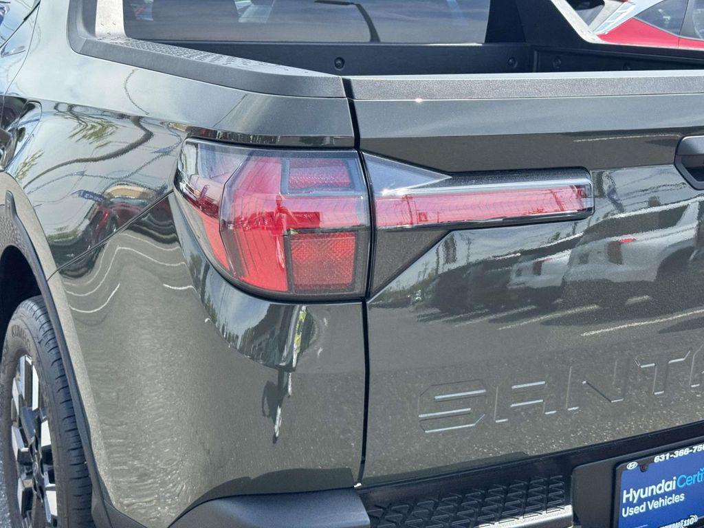 used 2025 Hyundai SANTA CRUZ car, priced at $29,386