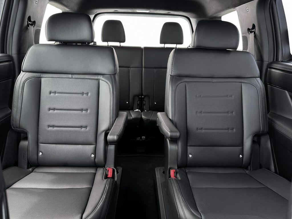 new 2026 Hyundai SANTA FE HEV car, priced at $53,205