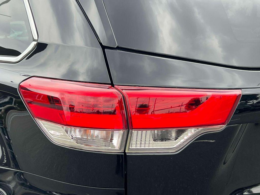 used 2018 Toyota Highlander car, priced at $24,500