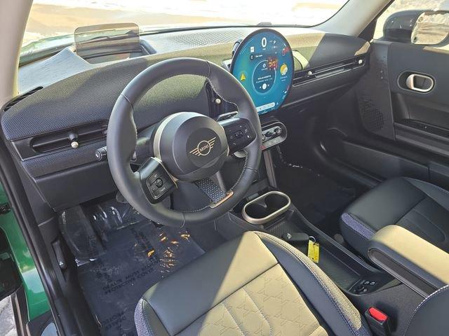 used 2025 MINI Hardtop car, priced at $28,999