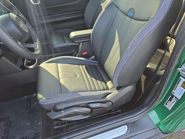 used 2025 MINI Hardtop car, priced at $28,999