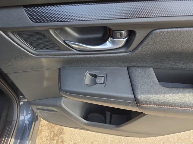 new 2026 Honda CR-V Hybrid car, priced at $39,775