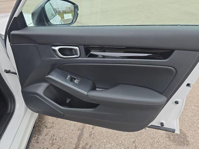 new 2026 Honda Civic Hybrid car, priced at $33,155