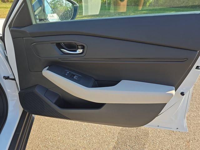 new 2025 Honda Accord car, priced at $30,910