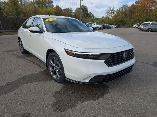 new 2025 Honda Accord Hybrid car, priced at $34,890