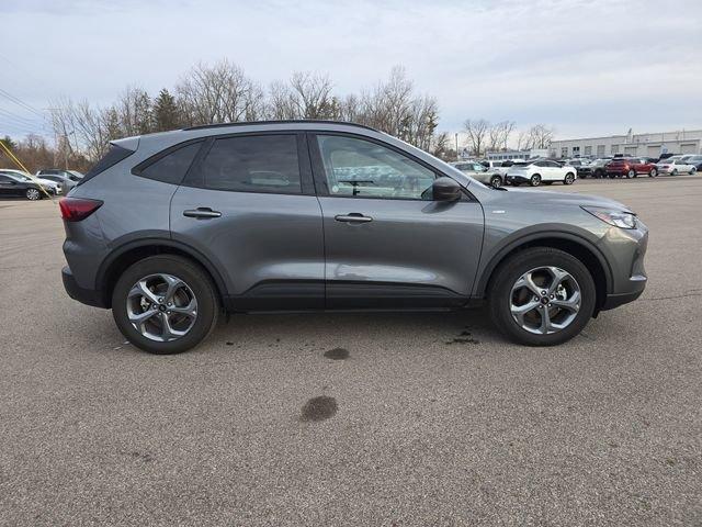used 2025 Ford Escape car, priced at $25,300