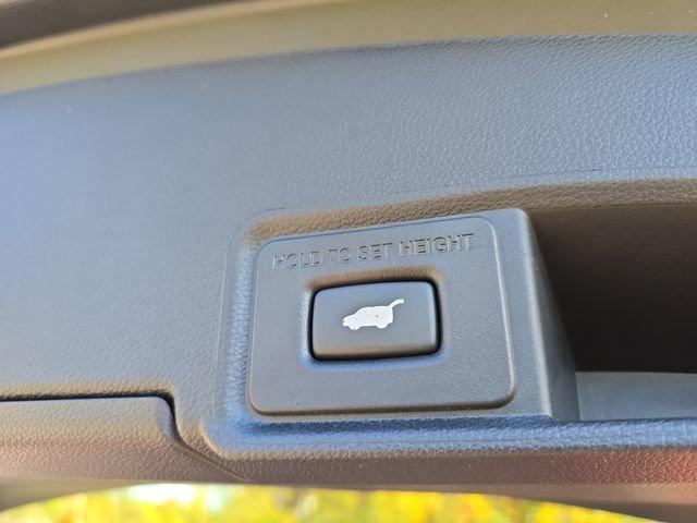 used 2021 Acura RDX car, priced at $30,894