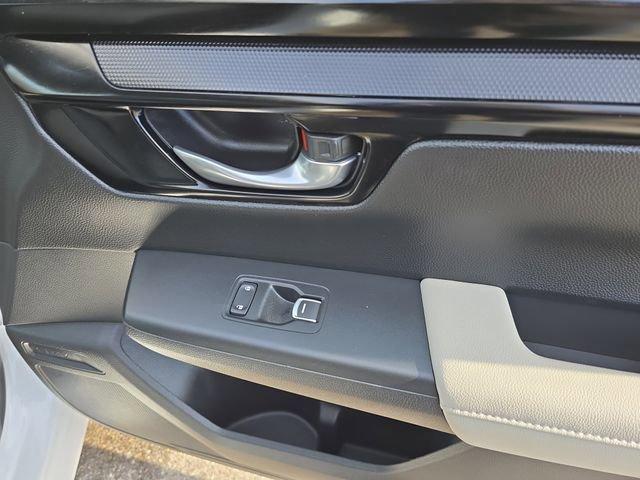 used 2023 Honda CR-V car, priced at $31,000