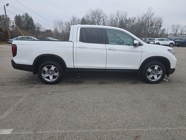 used 2025 Honda Ridgeline car, priced at $37,800