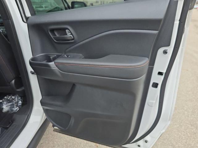 used 2025 Honda Ridgeline car, priced at $37,700