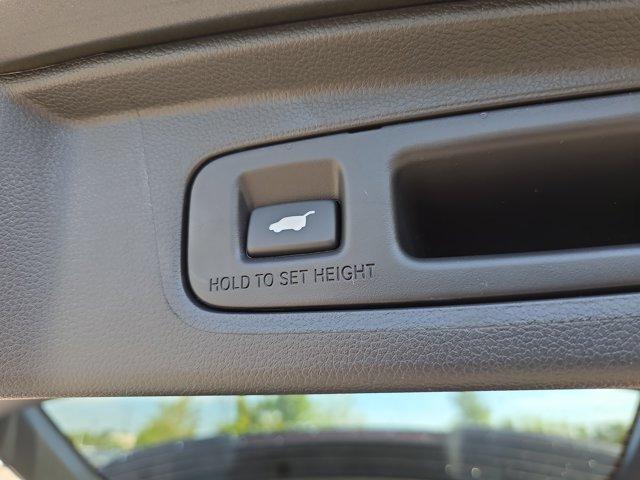 new 2026 Honda CR-V Hybrid car, priced at $39,775