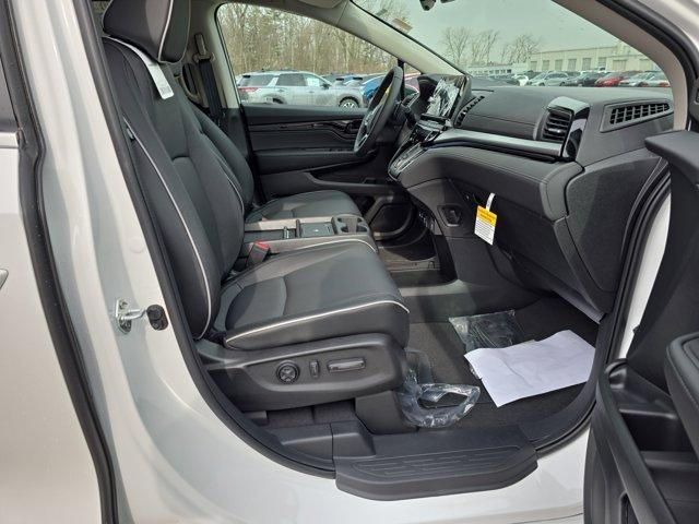 new 2026 Honda Odyssey car, priced at $45,860