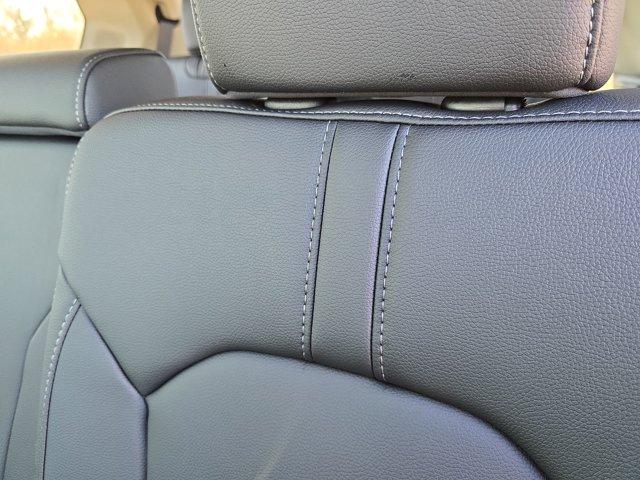 new 2026 Honda Pilot car, priced at $54,245