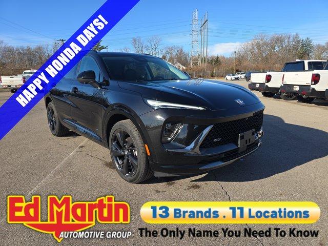 used 2025 Buick Envision car, priced at $31,800