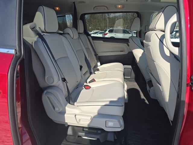 used 2025 Honda Odyssey car, priced at $42,961