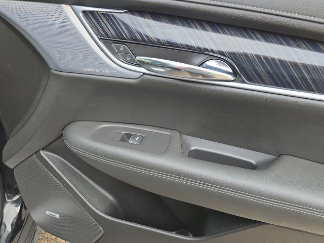 used 2023 Cadillac XT6 car, priced at $36,000