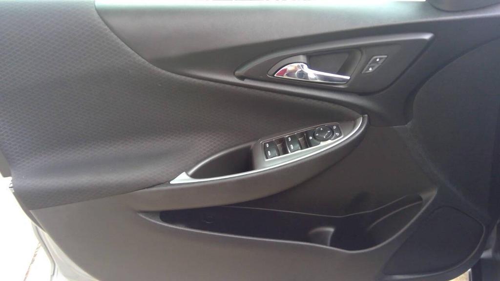 used 2023 Chevrolet Malibu car, priced at $15,995