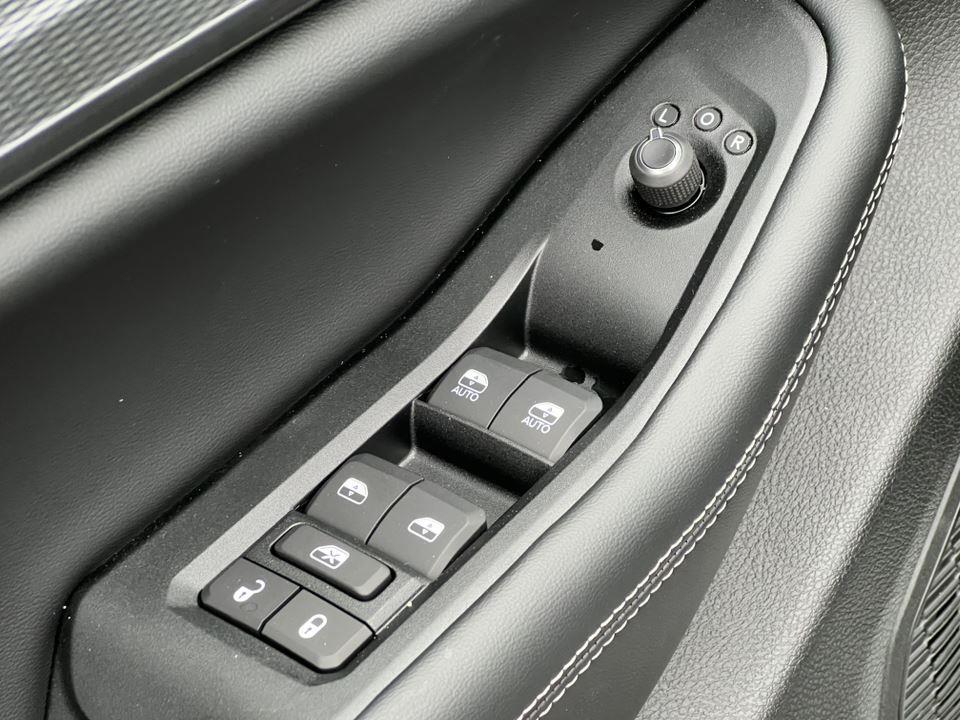 new 2025 Jeep Grand Cherokee car, priced at $41,398