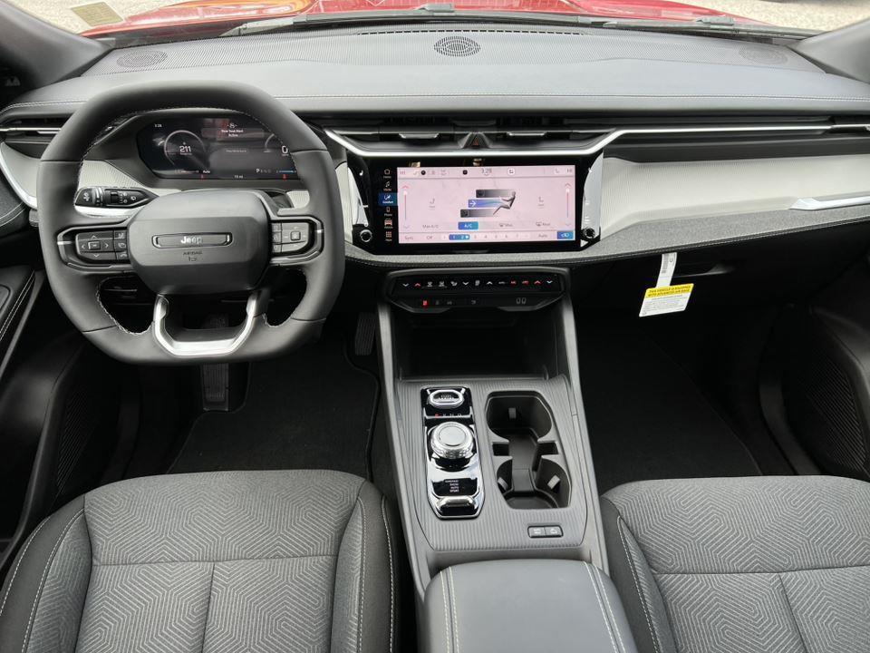 new 2026 Jeep Cherokee car, priced at $38,622
