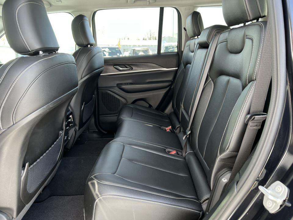 used 2024 Jeep Grand Cherokee car, priced at $35,990