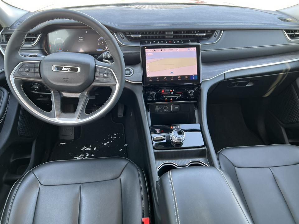 used 2024 Jeep Grand Cherokee car, priced at $35,990