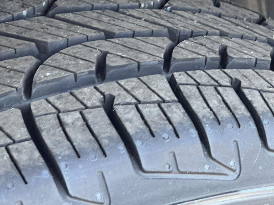 used 2019 Jeep Cherokee car, priced at $22,990