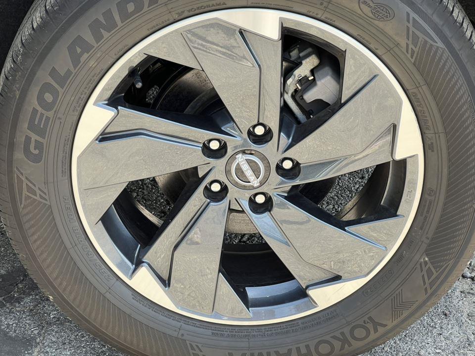 used 2024 Nissan Rogue car, priced at $25,990