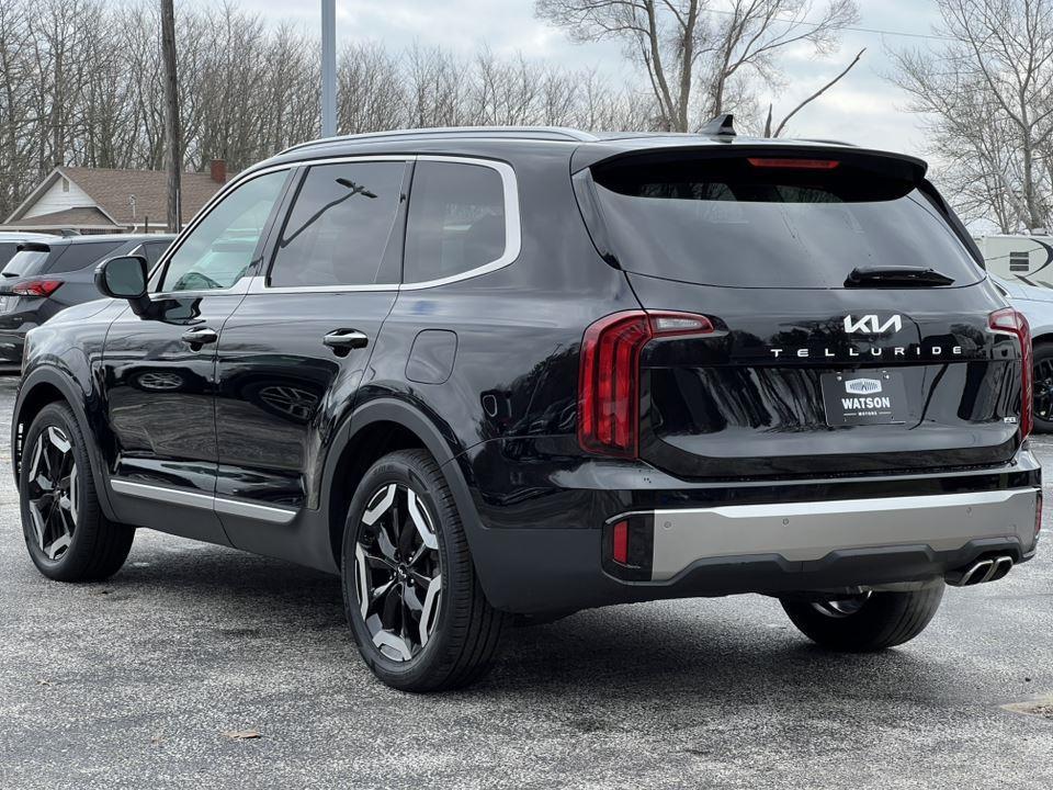 used 2025 Kia Telluride car, priced at $38,490