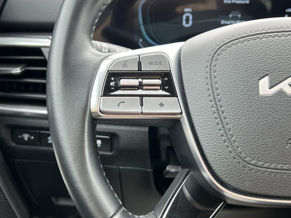 used 2025 Kia Telluride car, priced at $38,490