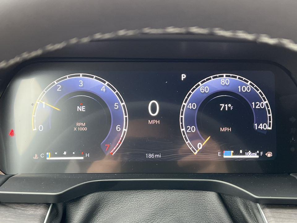 new 2025 Jeep Grand Cherokee car, priced at $44,590