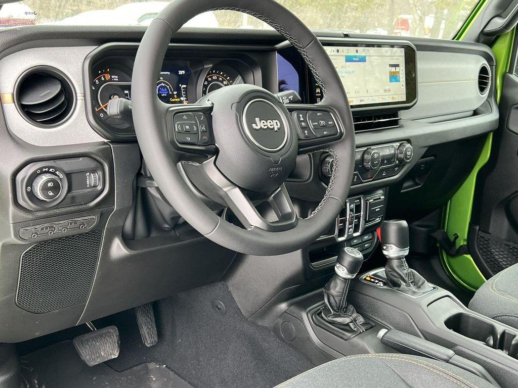 new 2026 Jeep Gladiator car, priced at $49,628