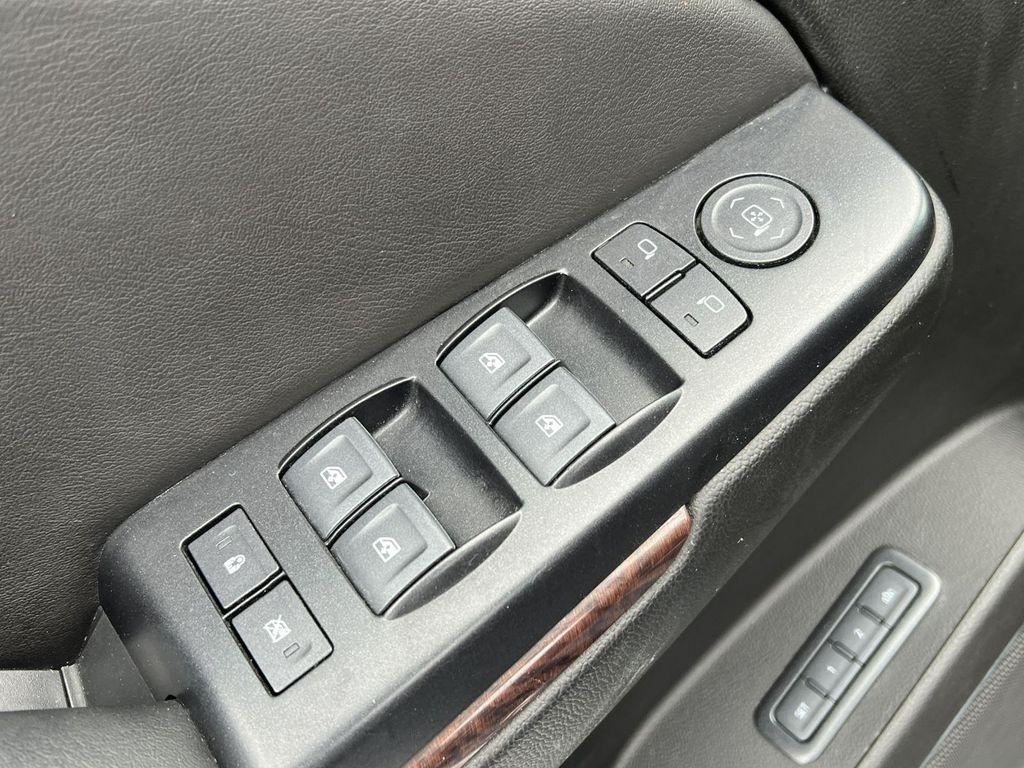 used 2019 GMC Yukon car, priced at $27,695