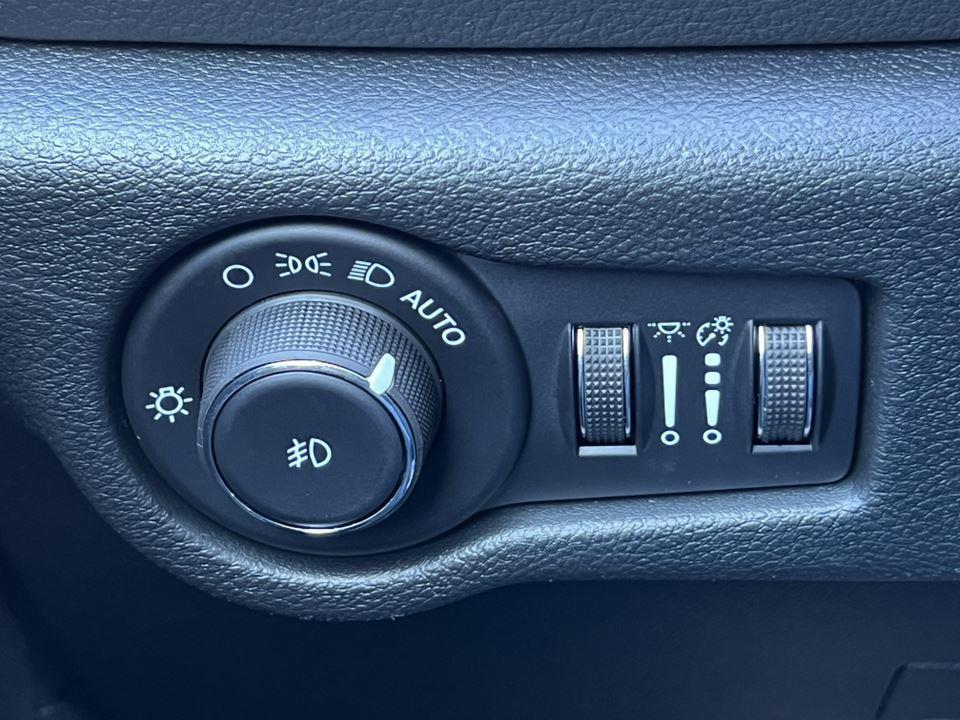 new 2026 Chrysler Pacifica car, priced at $47,233