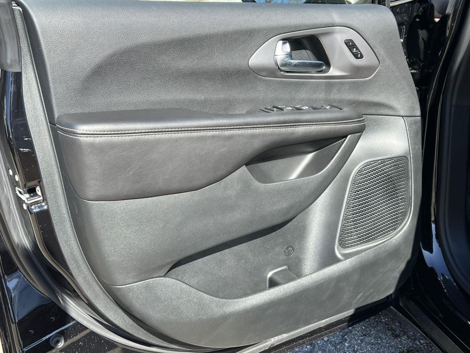 new 2026 Chrysler Pacifica car, priced at $47,233