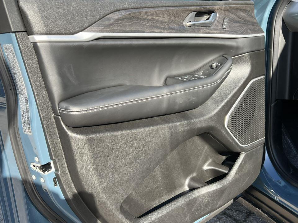 new 2026 Jeep Grand Cherokee L car, priced at $50,082