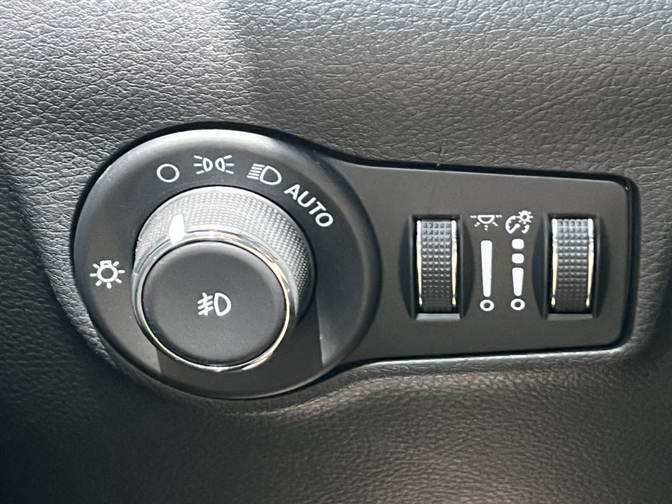 used 2024 Jeep Compass car, priced at $20,990