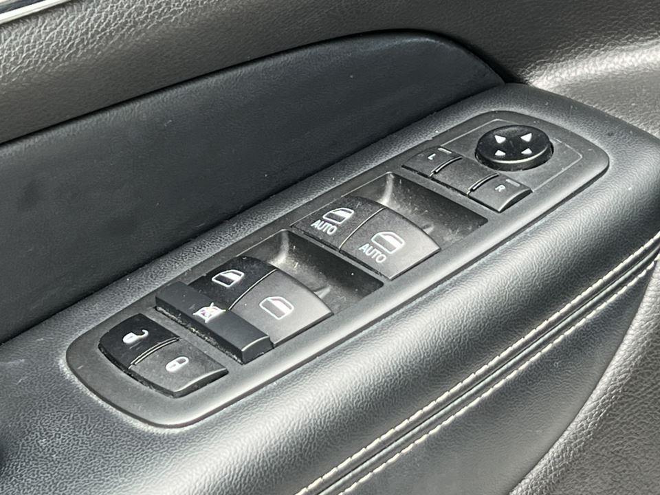 used 2021 Jeep Grand Cherokee car, priced at $25,990