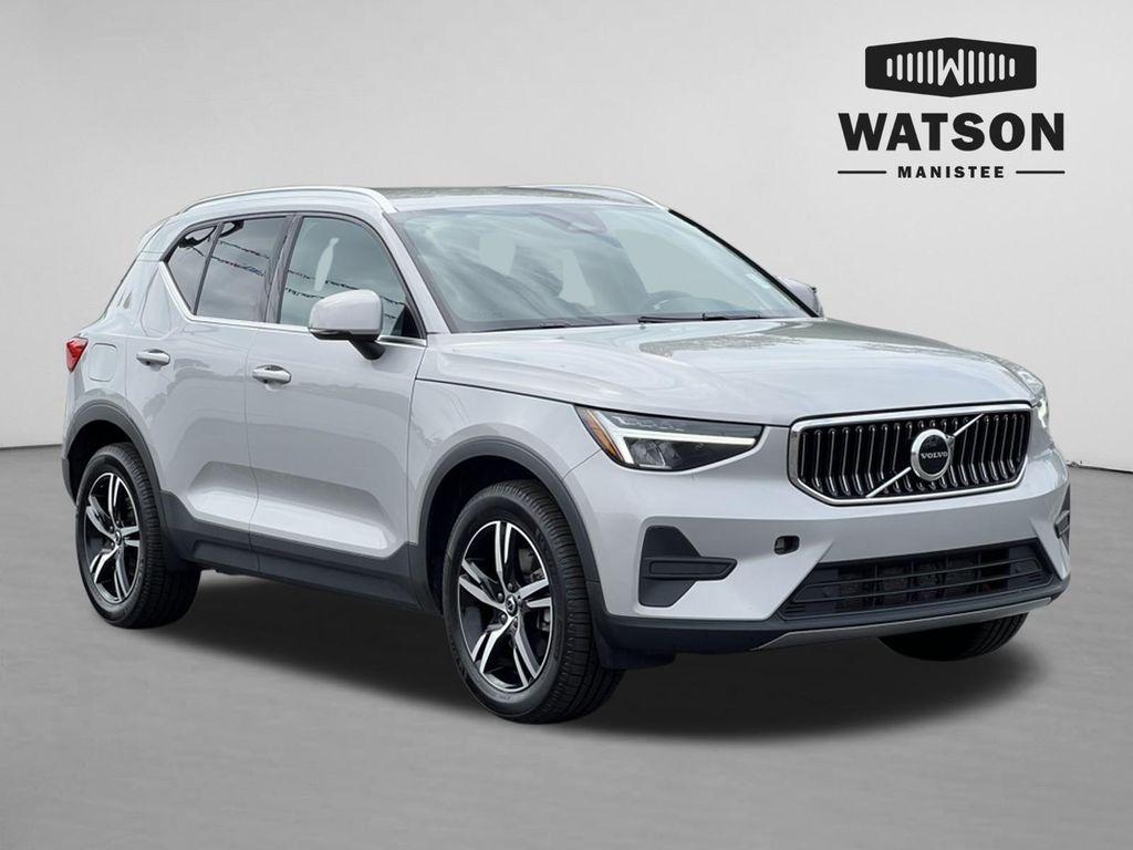 used 2024 Volvo XC40 car, priced at $27,190