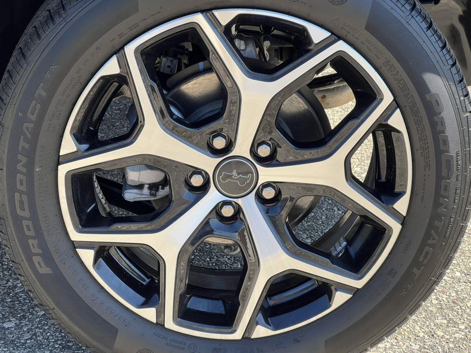 used 2025 Jeep Compass car, priced at $27,990