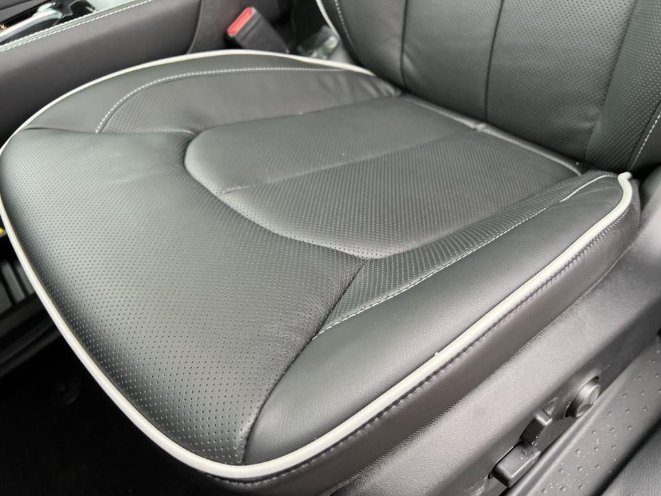 new 2026 Chrysler Pacifica car, priced at $52,346