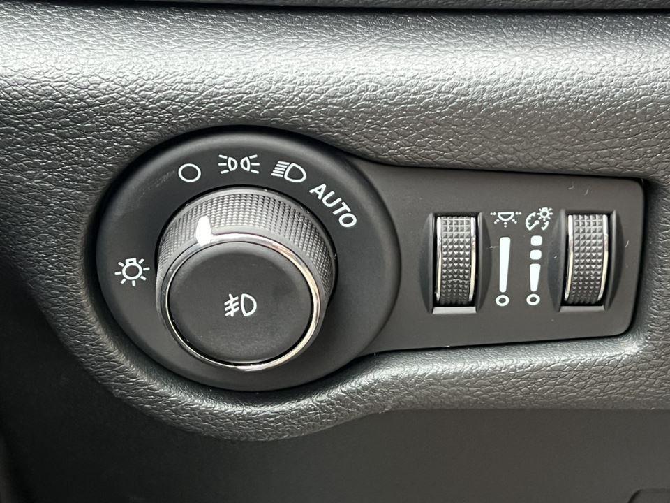 new 2026 Chrysler Pacifica car, priced at $52,346