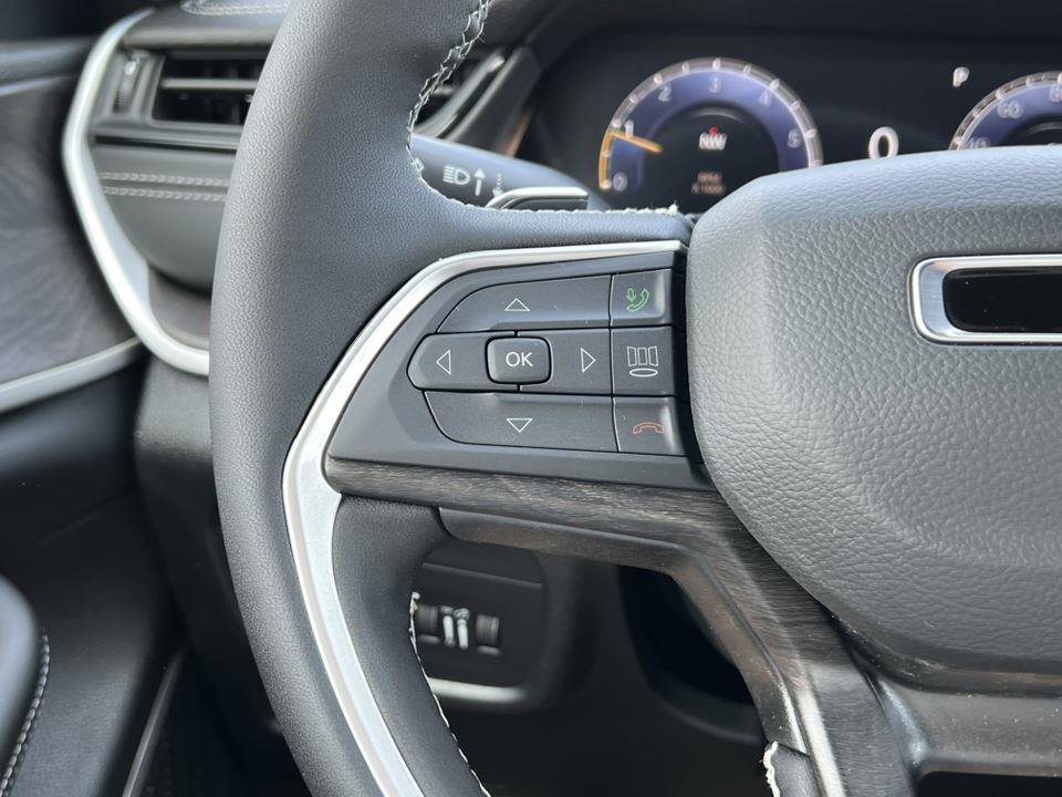 new 2026 Jeep Grand Cherokee L car, priced at $48,653