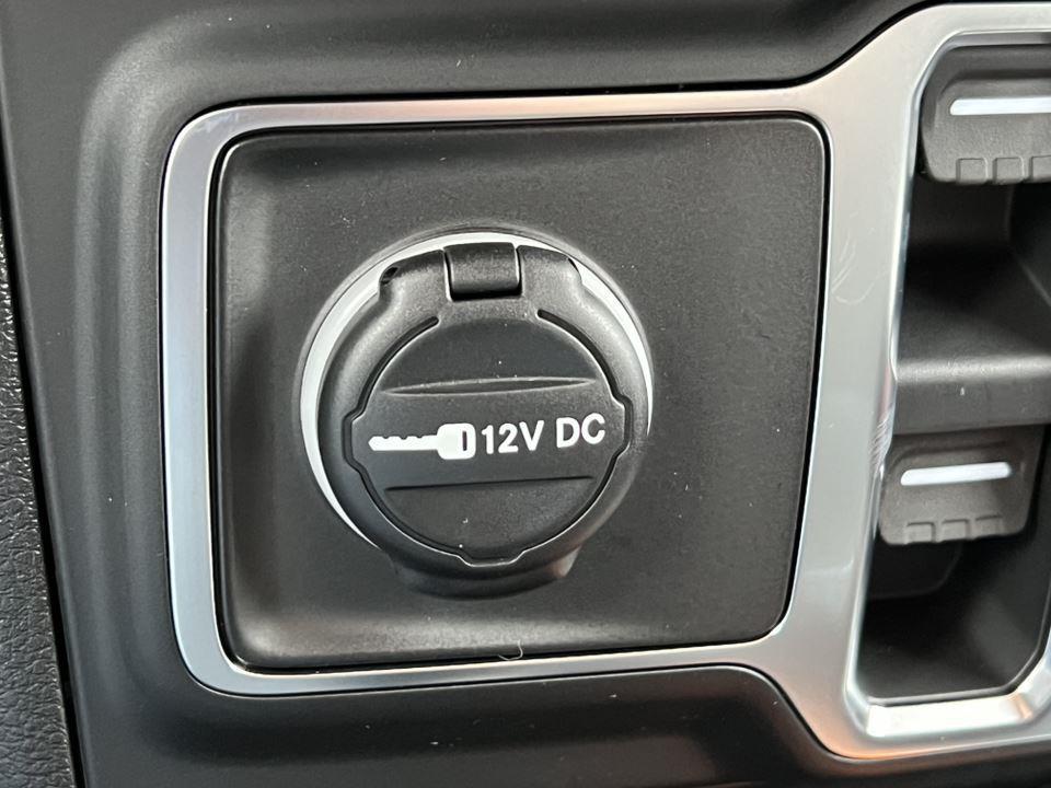 new 2026 Jeep Wrangler car, priced at $44,688