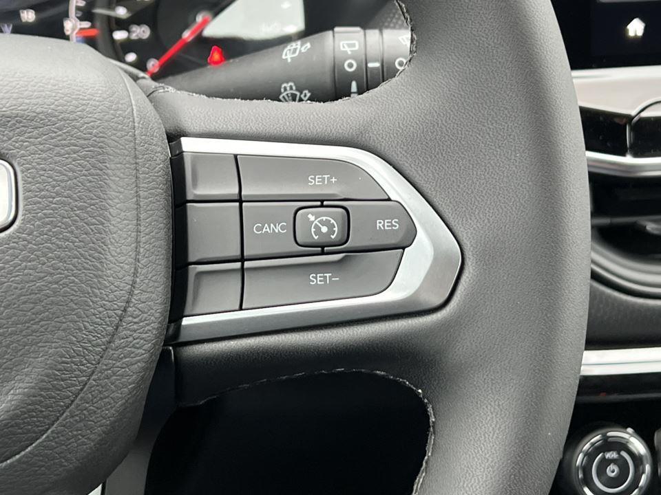 new 2026 Jeep Compass car, priced at $31,658