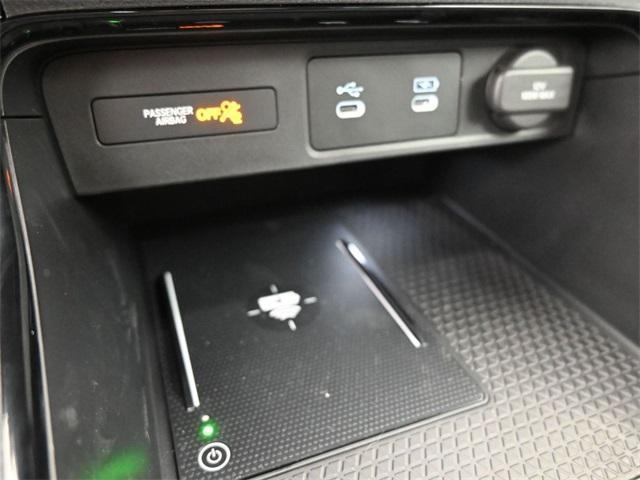 new 2026 Honda CR-V Hybrid car, priced at $37,535