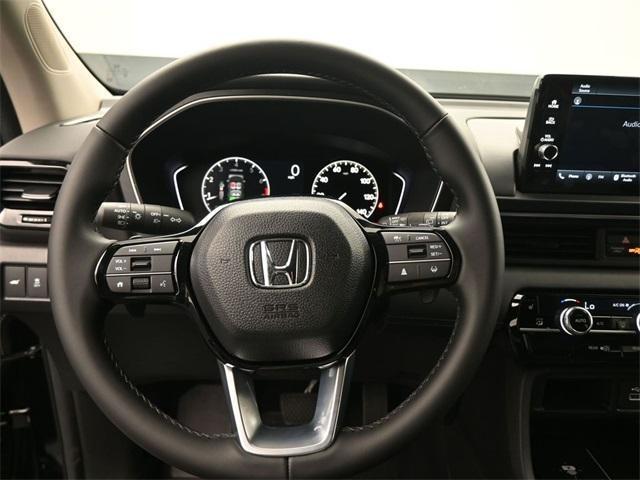 new 2025 Honda Pilot car, priced at $43,465