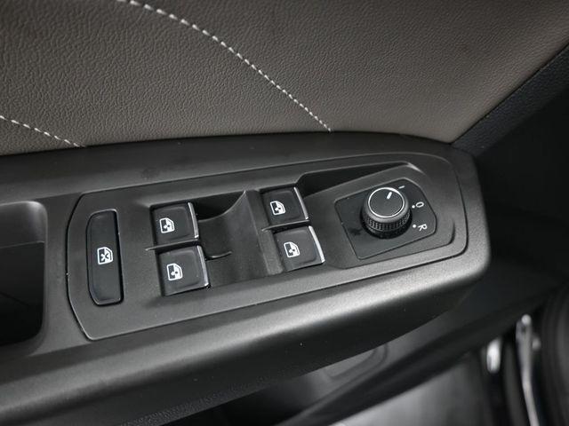 used 2023 Volkswagen Atlas Cross Sport car, priced at $26,997