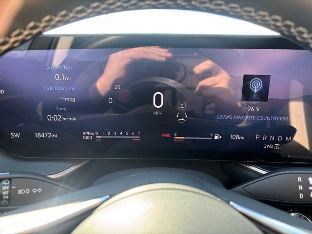 used 2025 Buick Envision car, priced at $31,995